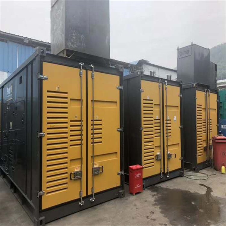 神池温度变化对不同类型欠压保护装置的可靠性影响有何差异？